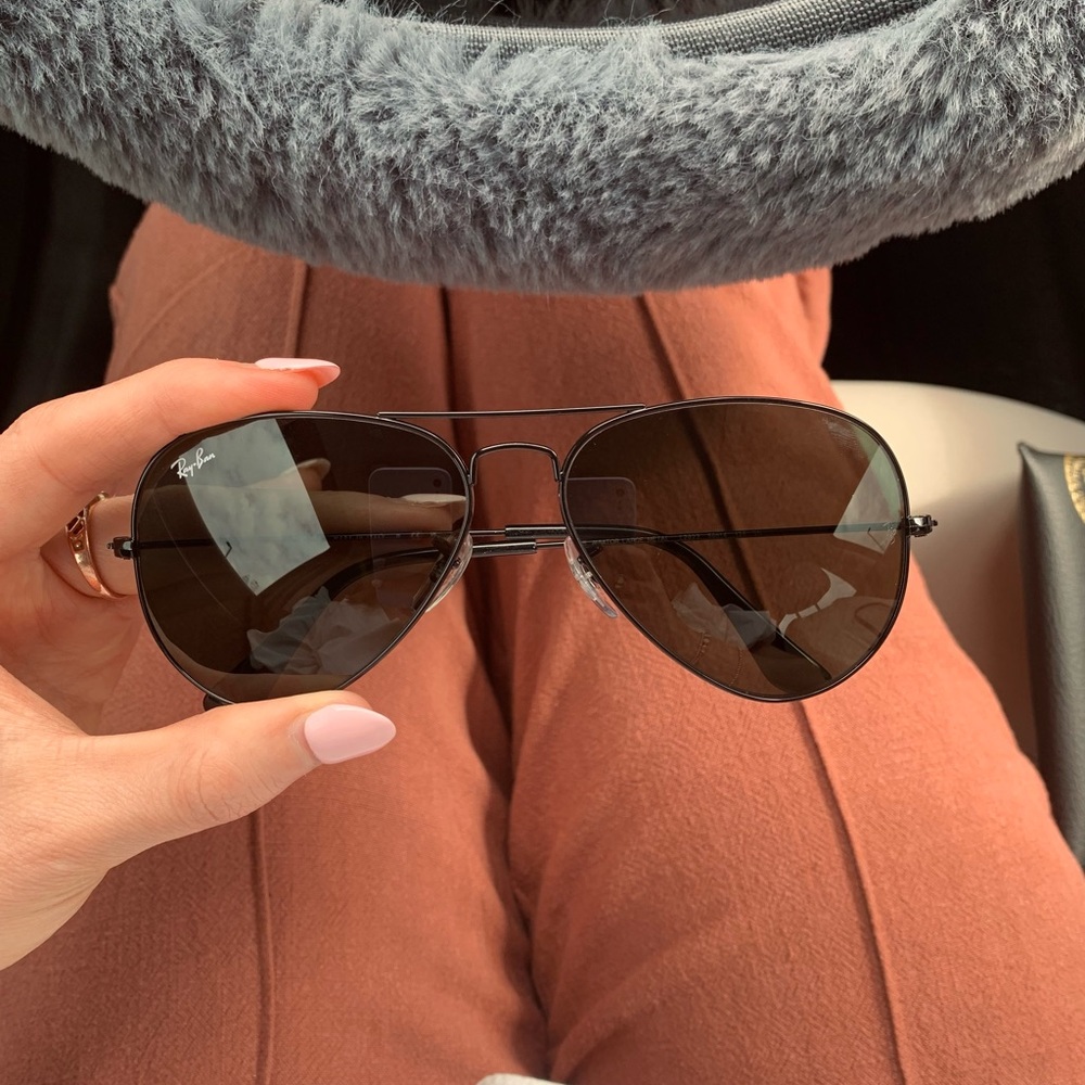 Ray-Ban Black Aviator Sunglasses